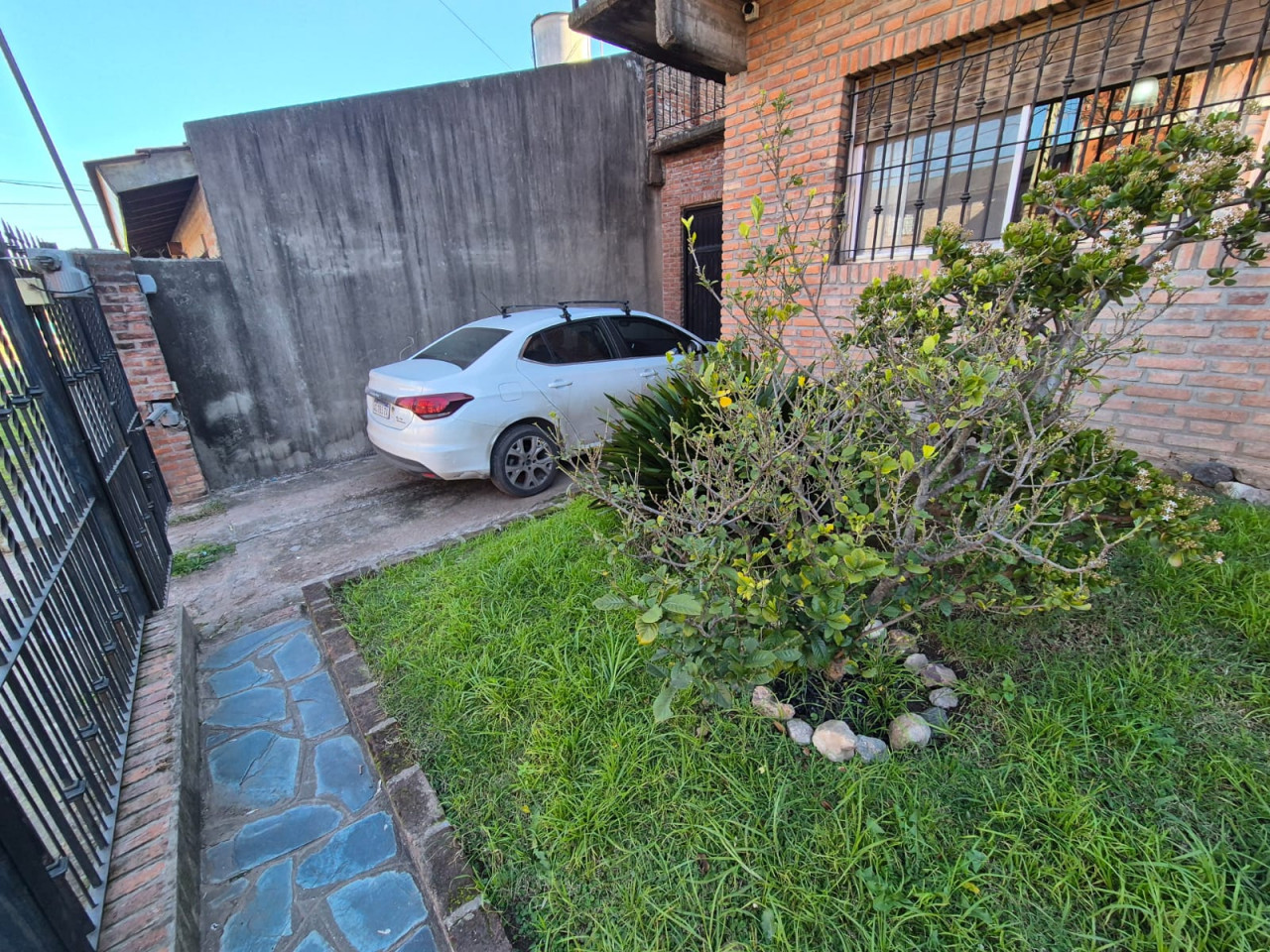 Venta casa con piscina en San Miguel
